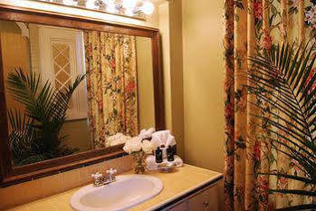 Rothschild Pound House Inn Columbus Kültér fotó